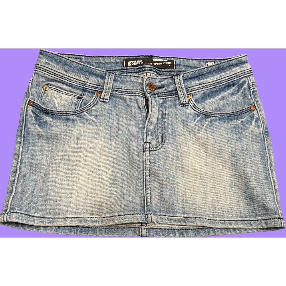 Lee Blue Denim Mini Skirt Stretch Button Pockets Y2K style size 10
